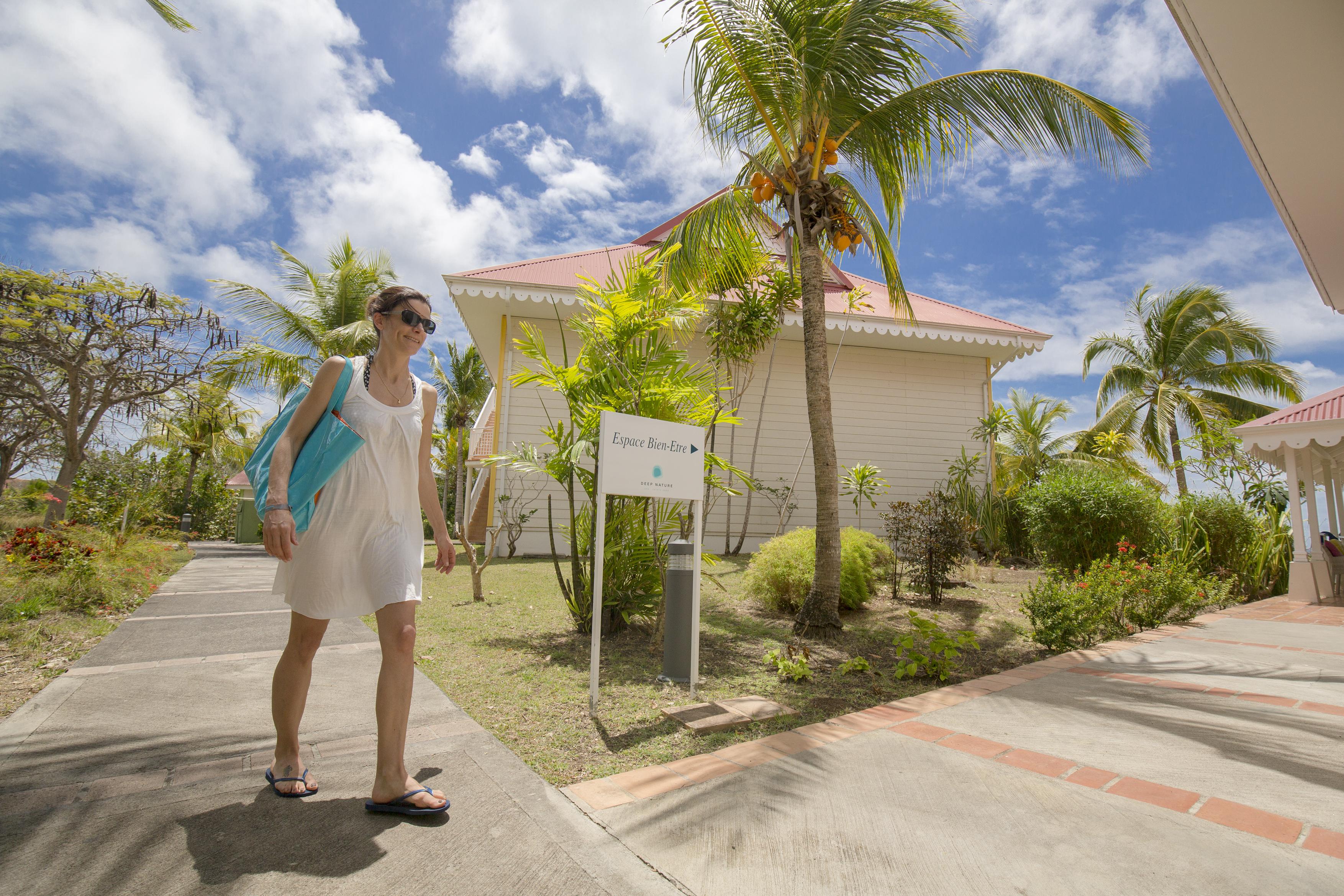 Residence Pierre & Vacances Premium Les Tamarins Сент-Анн Экстерьер фото
