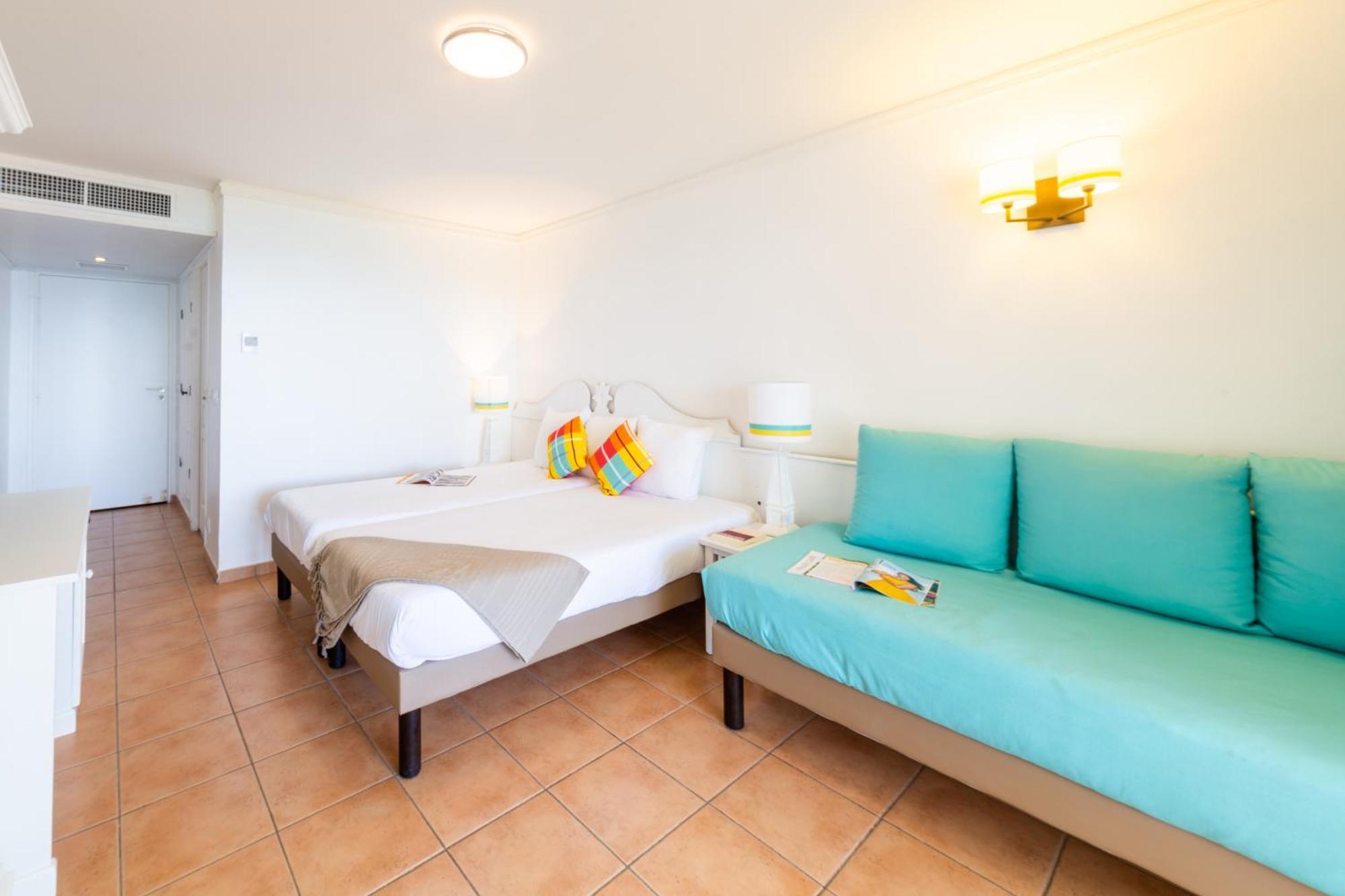 Residence Pierre & Vacances Premium Les Tamarins Сент-Анн Экстерьер фото