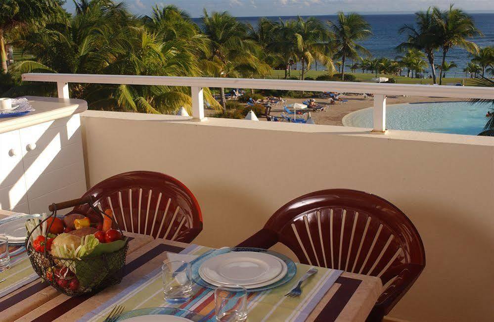 Residence Pierre & Vacances Premium Les Tamarins Сент-Анн Экстерьер фото